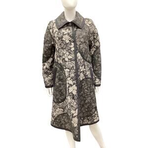 NWOT Koos Women’s Coat Size XL/ 1X Reversible Black And White Pockets Buttons